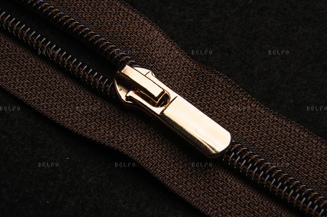 Витая застежка-молния тип 7 для галантереи N71 G, col.141