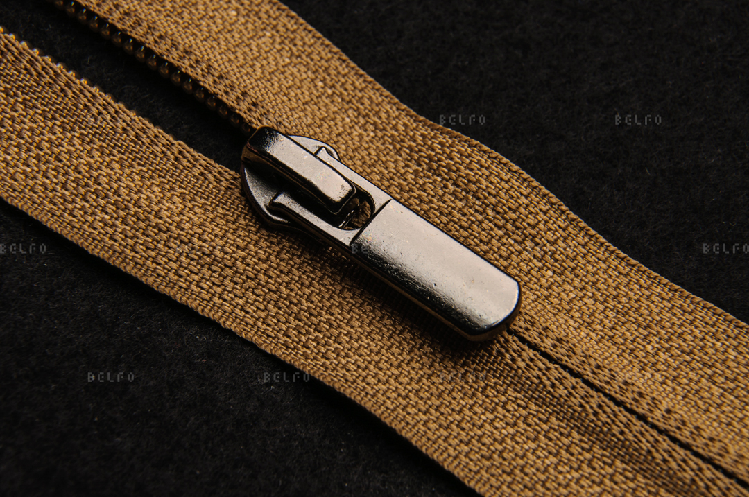 Витая потайная (обратная) застежка-молния тип 7 для обуви N71 R BN, col.897